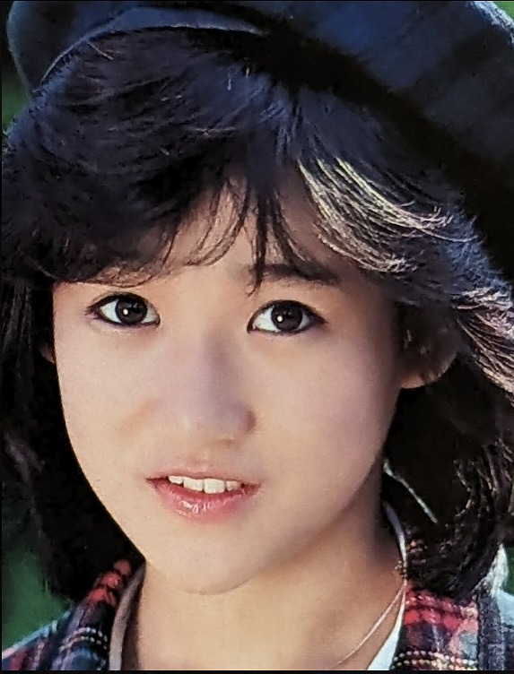 岡田有希子の写真画像